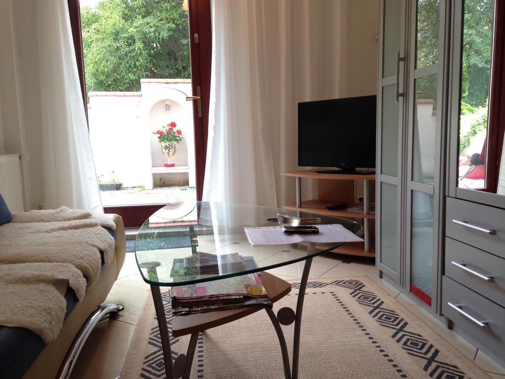 Solrosen I Simrishamn - Oesterlen Chambre photo